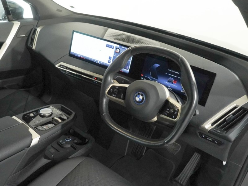 2023 (23) BMW iX 240kW xDrive40 M Sport 76.6kWh 5dr Auto 5503679