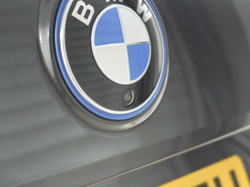 2023 (23) BMW iX 240kW xDrive40 M Sport 76.6kWh 5dr Auto 5503650