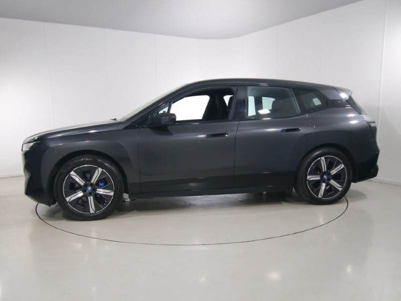 2023 (23) BMW iX 240kW xDrive40 M Sport 76.6kWh 5dr Auto 5503703