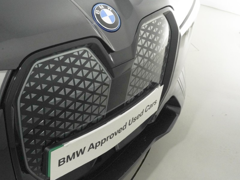 2023 (23) BMW iX 240kW xDrive40 M Sport 76.6kWh 5dr Auto 5503667
