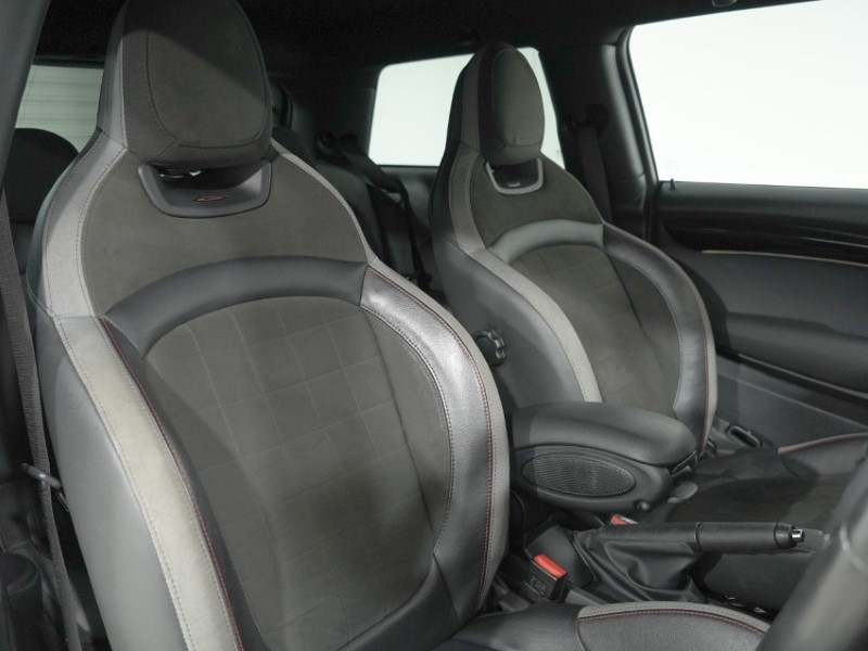 2023 (23) MINI HATCHBACK 1.5 Cooper Sport 3dr Auto 5507555