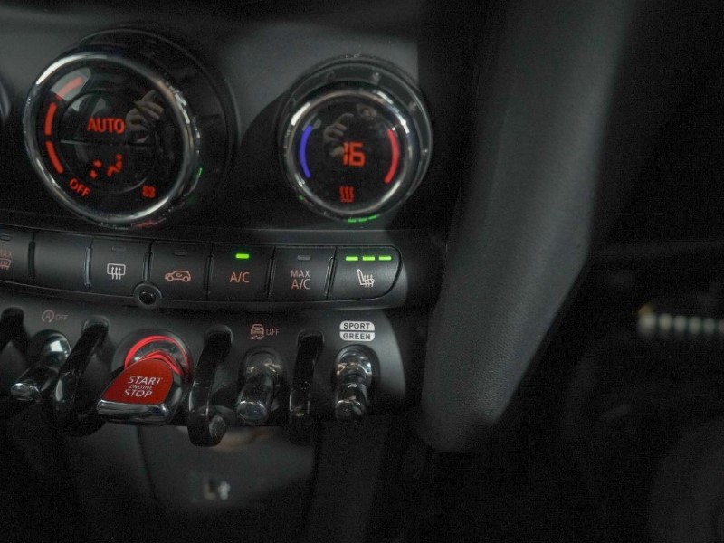 2023 (23) MINI HATCHBACK 1.5 Cooper Sport 3dr Auto 5507564