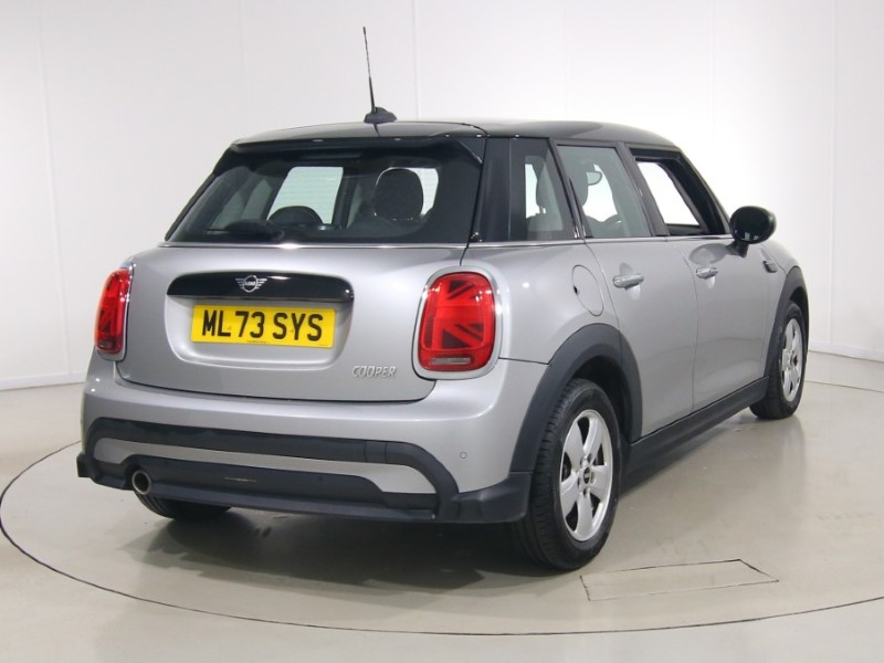 2023 (73) MINI HATCHBACK 1.5 Cooper Classic Premium 5dr Auto 5519558