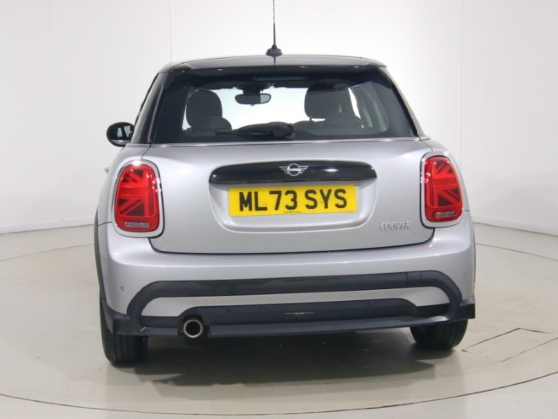 2023 (73) MINI HATCHBACK 1.5 Cooper Classic Premium 5dr Auto 5519557