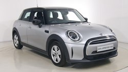 2023 (73) MINI HATCHBACK 1.5 Cooper Classic Premium 5dr Auto 5519552