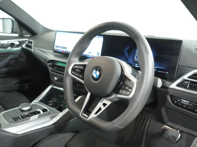 2026 (26) BMW 4 SERIES 420i M Sport 2dr Step Auto 5984051