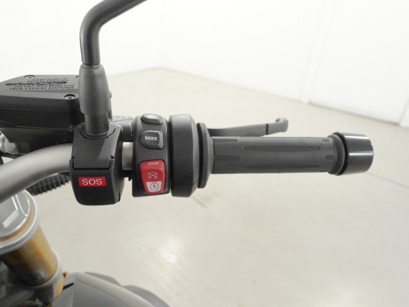 2023 (23) BMW Motorrad R1250 RS SE (23MY) 5518064