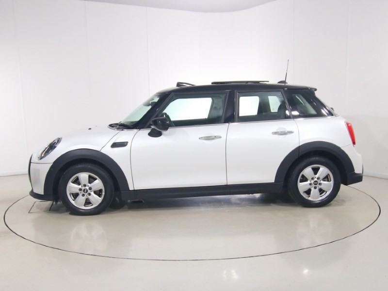 2023 (73) MINI HATCHBACK 1.5 Cooper Classic 5dr 5526463