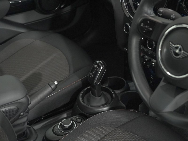 2023 (73) MINI HATCHBACK 1.5 Cooper Classic 5dr 5526421