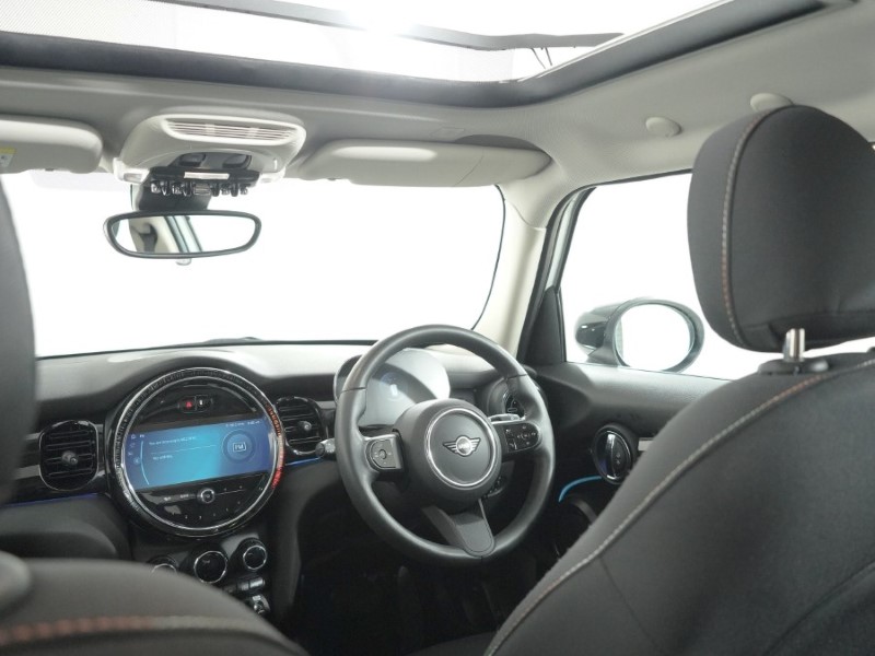 2023 (73) MINI HATCHBACK 1.5 Cooper Classic 5dr 5526431