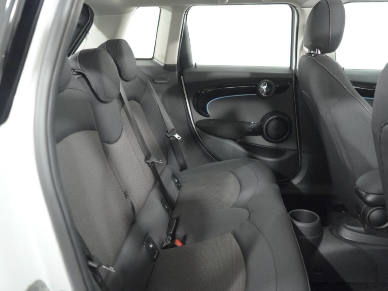2023 (73) MINI HATCHBACK 1.5 Cooper Classic 5dr 5526422