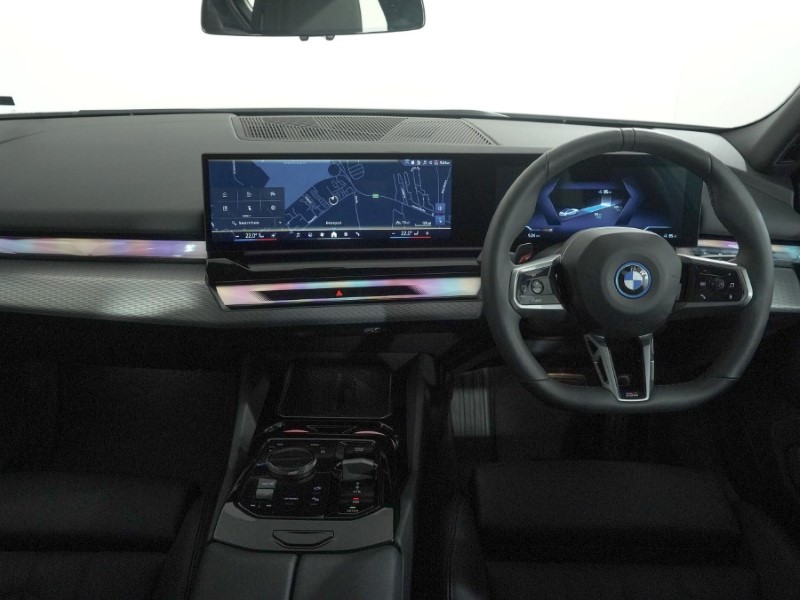 2024 (24) BMW I5 250kW eDrive40 M Sport Pro 84kWh 4dr Auto 5526336