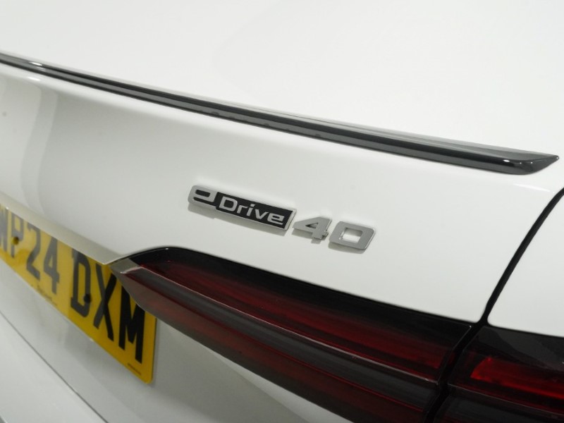 2024 (24) BMW I5 250kW eDrive40 M Sport Pro 84kWh 4dr Auto 5526324