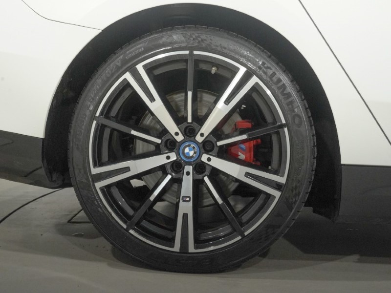 2024 (24) BMW I5 250kW eDrive40 M Sport Pro 84kWh 4dr Auto 5526376