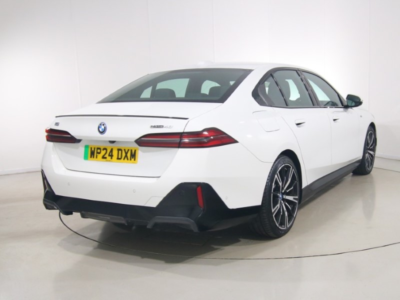 2024 (24) BMW I5 250kW eDrive40 M Sport Pro 84kWh 4dr Auto 5526389