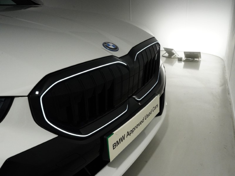 2024 (24) BMW I5 250kW eDrive40 M Sport Pro 84kWh 4dr Auto 5526342