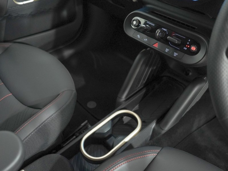 2024 (74) MINI COOPER 160kW SE Sport 54kWh 3dr Auto 5532486