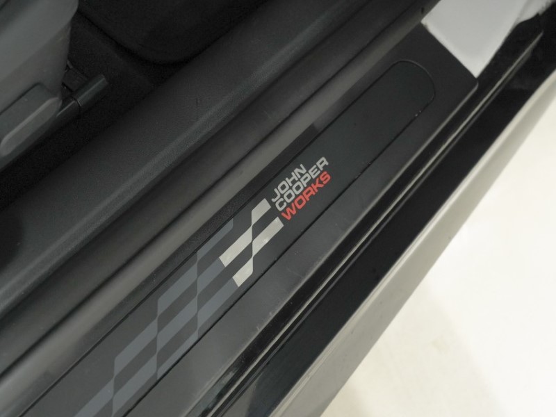2024 (74) MINI COOPER 160kW SE Sport 54kWh 3dr Auto 5532483