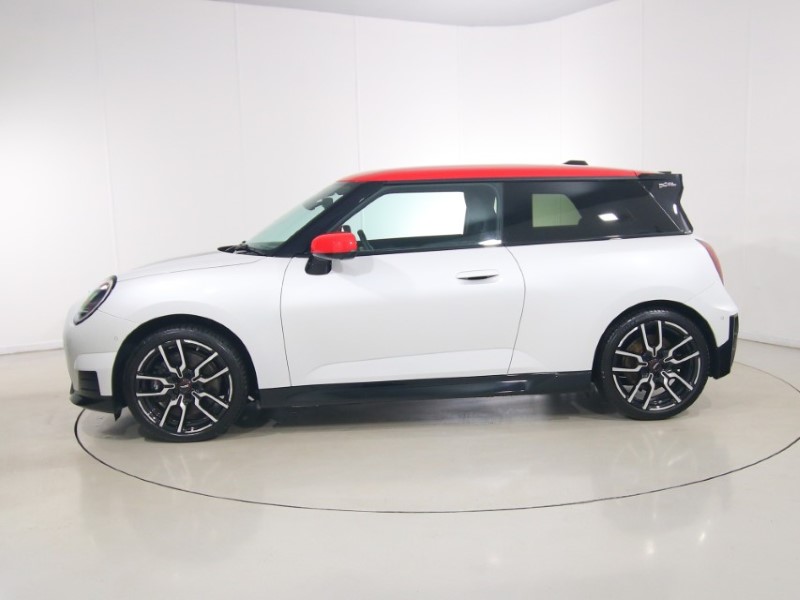 2024 (74) MINI COOPER 160kW SE Sport 54kWh 3dr Auto 5532521
