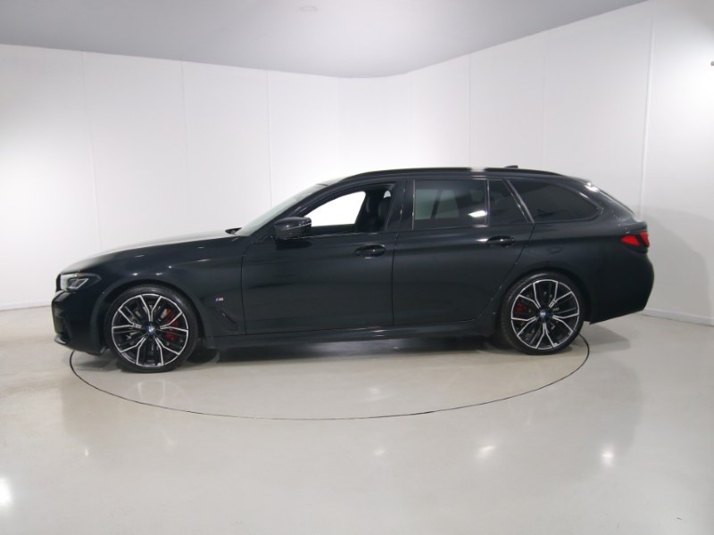2024 (24) BMW 5 SERIES 520d MHT M Sport 5dr Step Auto 5523609