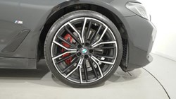2024 (24) BMW 5 SERIES 520d MHT M Sport 5dr Step Auto 5523570