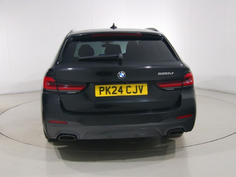 2024 (24) BMW 5 SERIES 520d MHT M Sport 5dr Step Auto 5523611