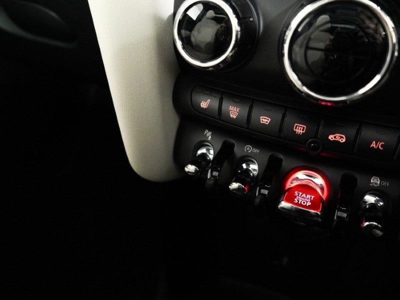2021 (21) MINI HATCHBACK 1.5 Cooper Exclusive 3dr Auto 5553264