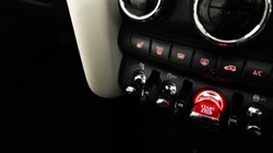 2021 (21) MINI HATCHBACK 1.5 Cooper Exclusive 3dr Auto 5553264