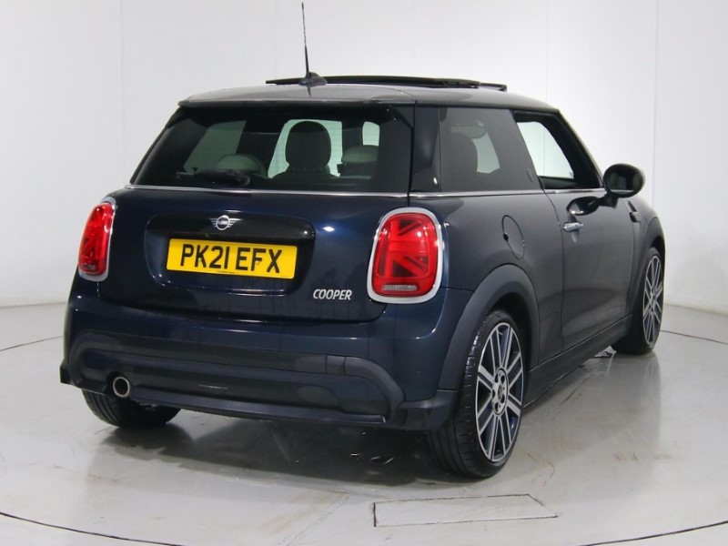 2021 (21) MINI HATCHBACK 1.5 Cooper Exclusive 3dr Auto 5553275