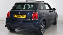 2021 (21) MINI HATCHBACK 1.5 Cooper Exclusive 3dr Auto 5553275