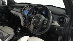 2021 (21) MINI HATCHBACK 1.5 Cooper Exclusive 3dr Auto 5553235