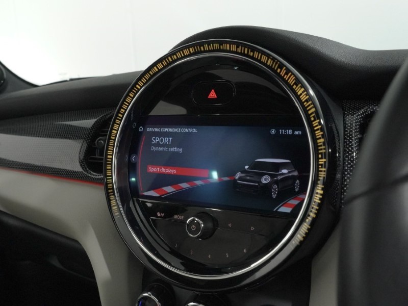 2021 (21) MINI HATCHBACK 1.5 Cooper Exclusive 3dr Auto 5553257