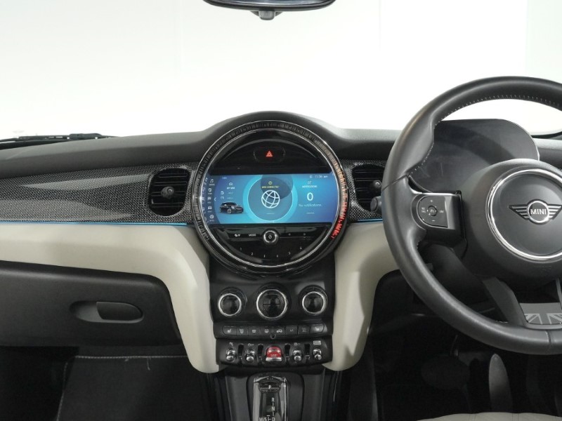 2021 (21) MINI HATCHBACK 1.5 Cooper Exclusive 3dr Auto 5553223