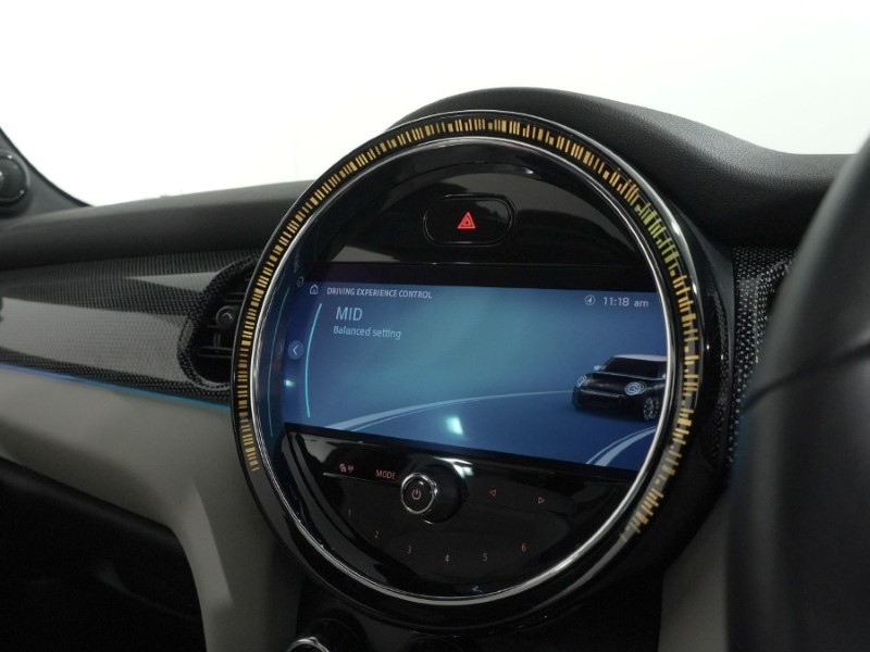 2021 (21) MINI HATCHBACK 1.5 Cooper Exclusive 3dr Auto 5553258