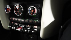 2021 (21) MINI HATCHBACK 1.5 Cooper Exclusive 3dr Auto 5553254