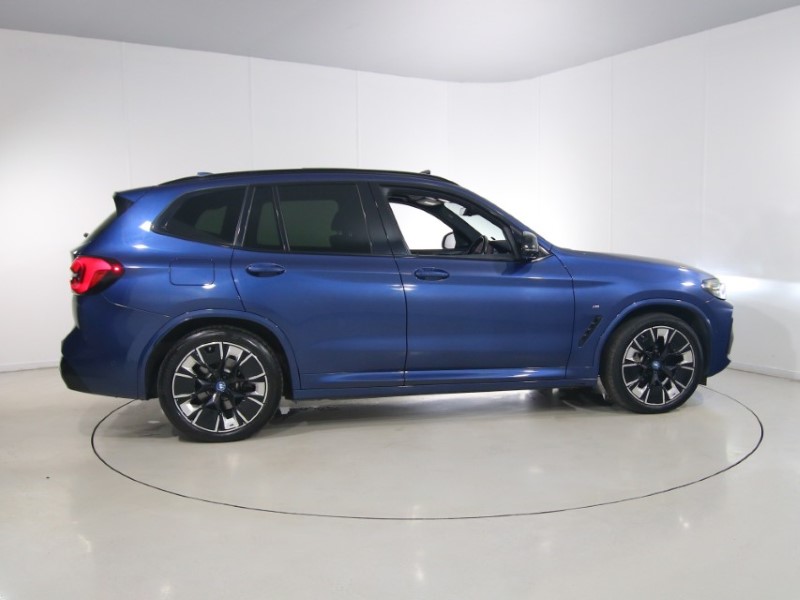 2023 (23) BMW iX3 210kW M Sport Pro 80kWh 5dr Auto 5557527