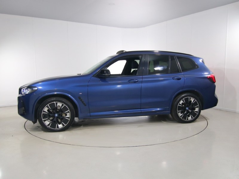 2023 (23) BMW iX3 210kW M Sport Pro 80kWh 5dr Auto 5557523