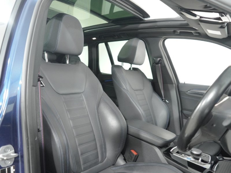 2023 (23) BMW iX3 210kW M Sport Pro 80kWh 5dr Auto 5557487