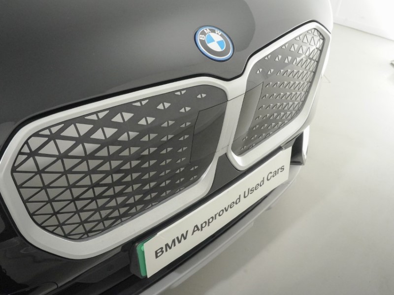 2024 (24) BMW iX1 230kW xDrive30 xLine 65kWh 5dr Auto 5578429
