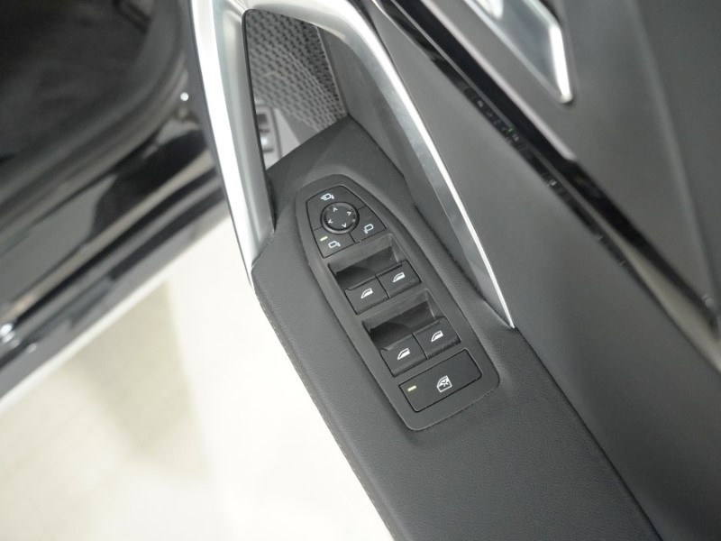 2024 (24) BMW iX1 230kW xDrive30 xLine 65kWh 5dr Auto 5578437