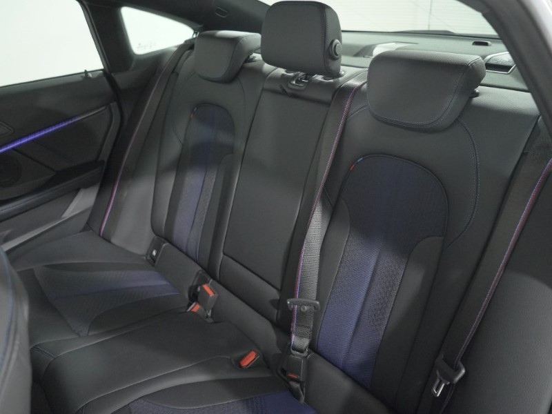 2021 (71) BMW 2 SERIES 220d M Sport 4dr Step Auto 5575149