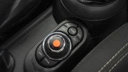 2020 (70) MINI HATCHBACK 2.0 Cooper S Sport II 5dr 5579624