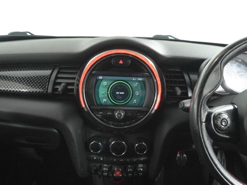 2020 (70) MINI HATCHBACK 2.0 Cooper S Sport II 5dr 5579598