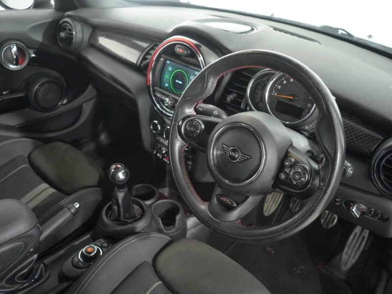 2020 (70) MINI HATCHBACK 2.0 Cooper S Sport II 5dr 5579615