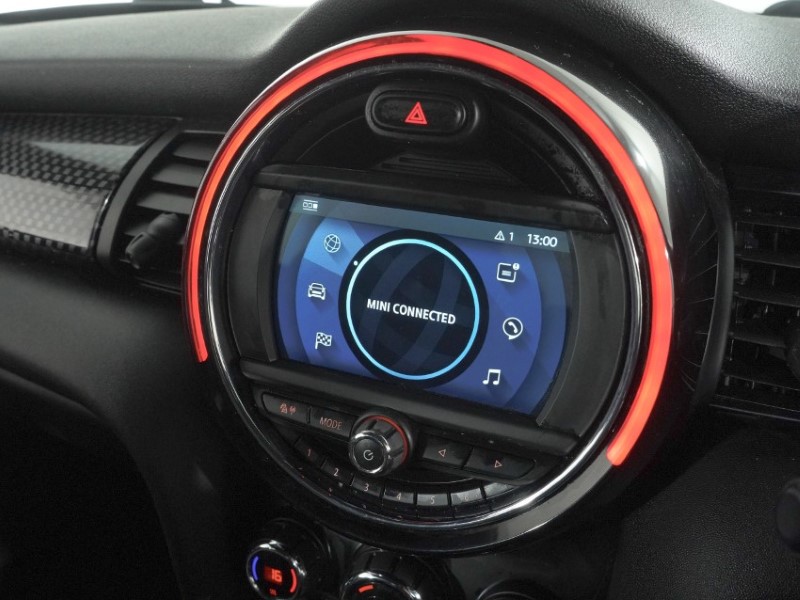 2020 (70) MINI HATCHBACK 2.0 Cooper S Sport II 5dr 5579639