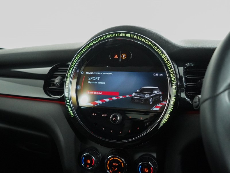 2023 (23) MINI HATCHBACK 1.5 Cooper Sport 3dr Auto 5552838