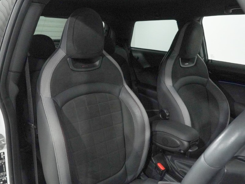 2023 (23) MINI HATCHBACK 1.5 Cooper Sport 3dr Auto 5552819