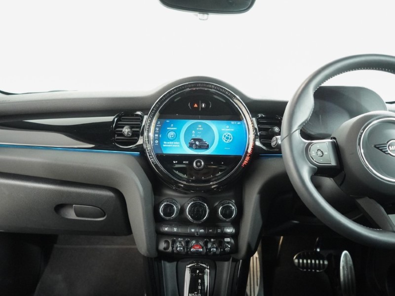 2023 (23) MINI HATCHBACK 1.5 Cooper Sport 3dr Auto 5552813