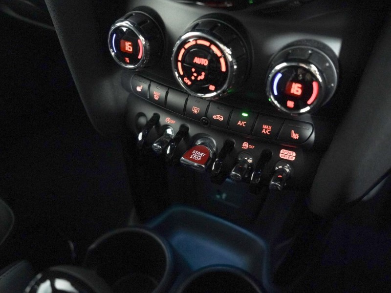 2023 (23) MINI HATCHBACK 1.5 Cooper Sport 3dr Auto 5552835
