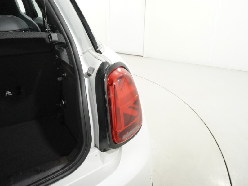 2023 (23) MINI HATCHBACK 1.5 Cooper Sport 3dr Auto 5552803
